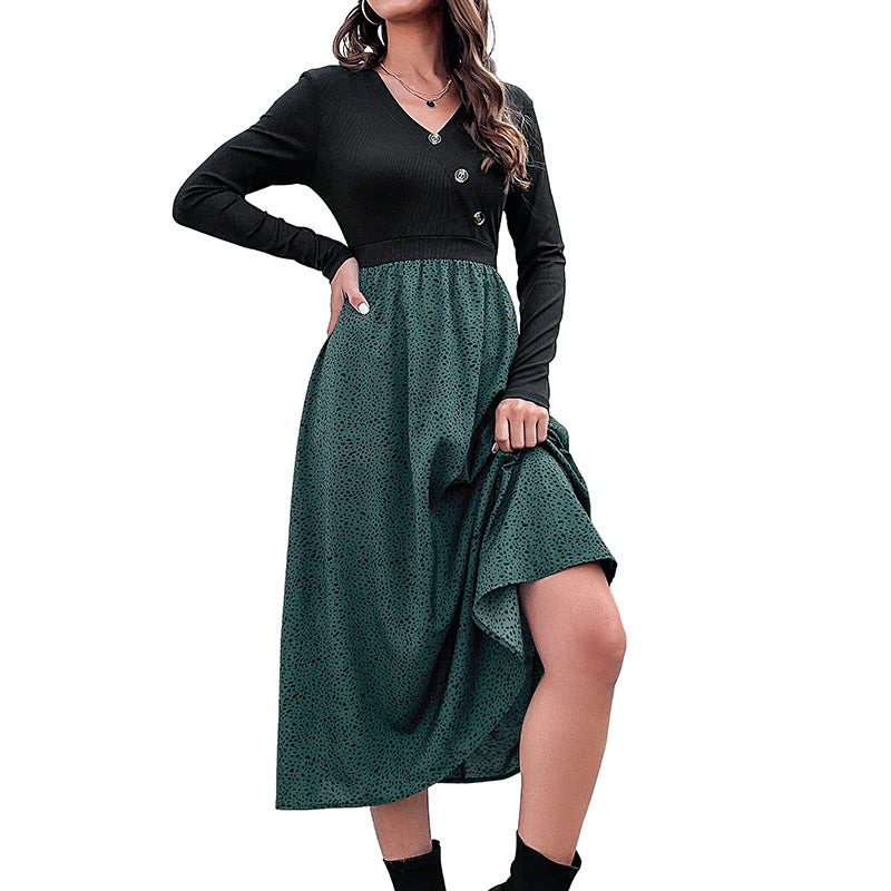 Color-Blocked Midi Dress with V-Neck and Printed Skirt