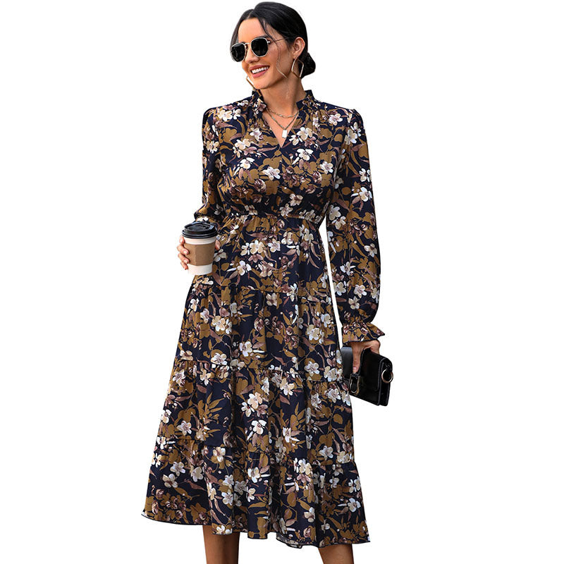 Floral Print Tiered Midi Dress with V-Neck