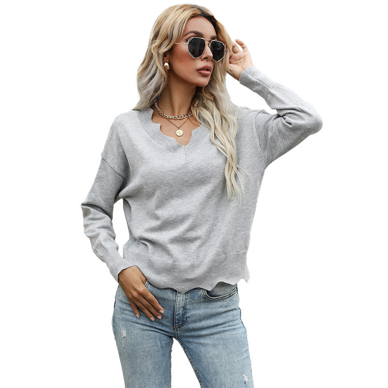 Loose Solid Sweater with Scalloped V-Neck and Long Sleeves