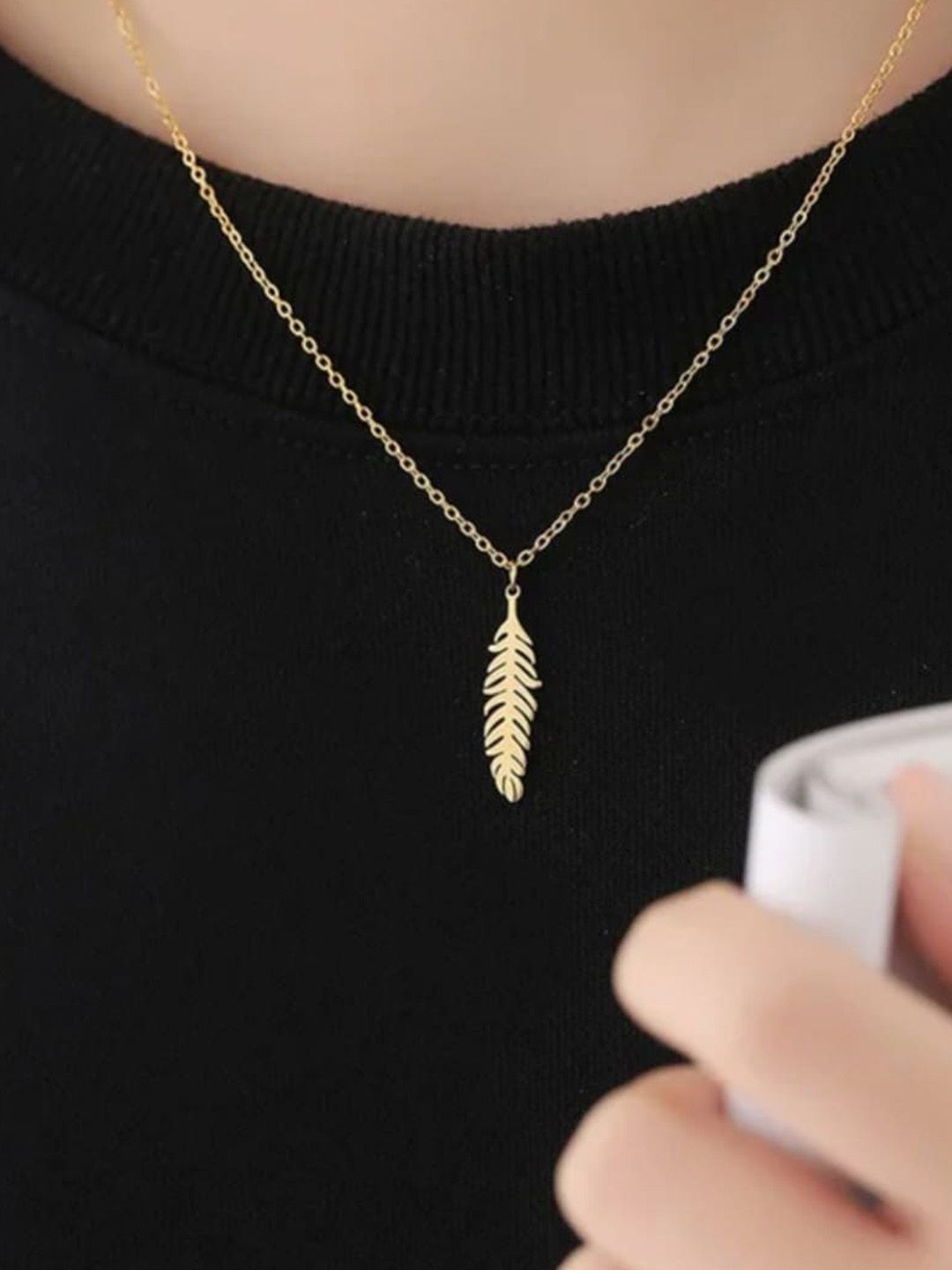 SALTY Stainless Steel Feather Shaped Pendant With Chain