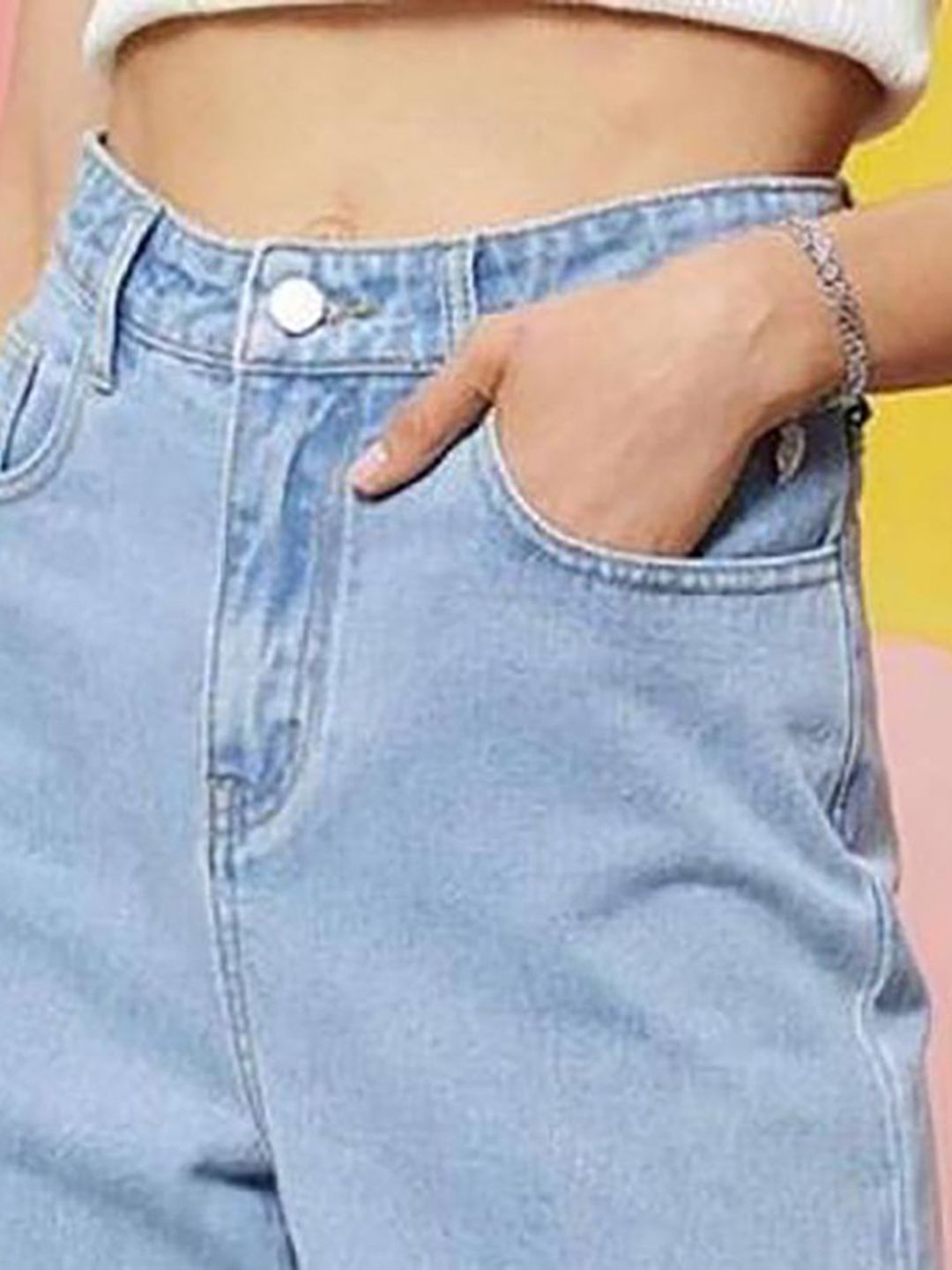 Women Straight Fit High-Rise Stretchable Jeans