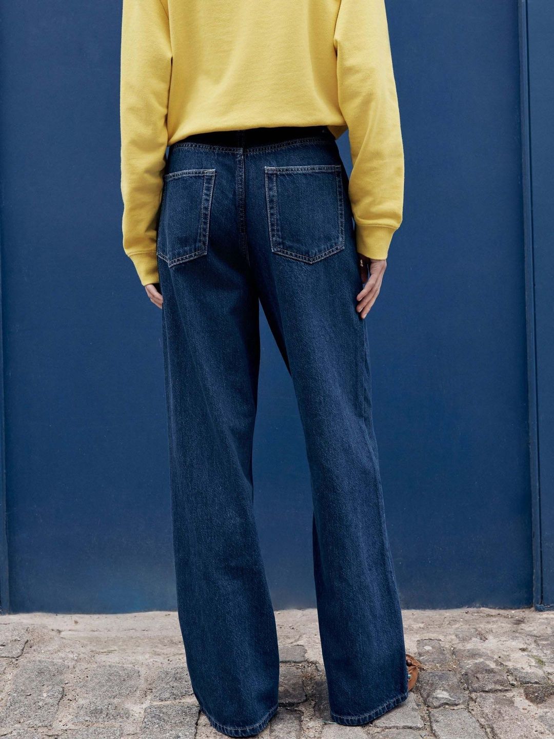 Women Classic Wide Leg High-Rise Stretchable Jeans