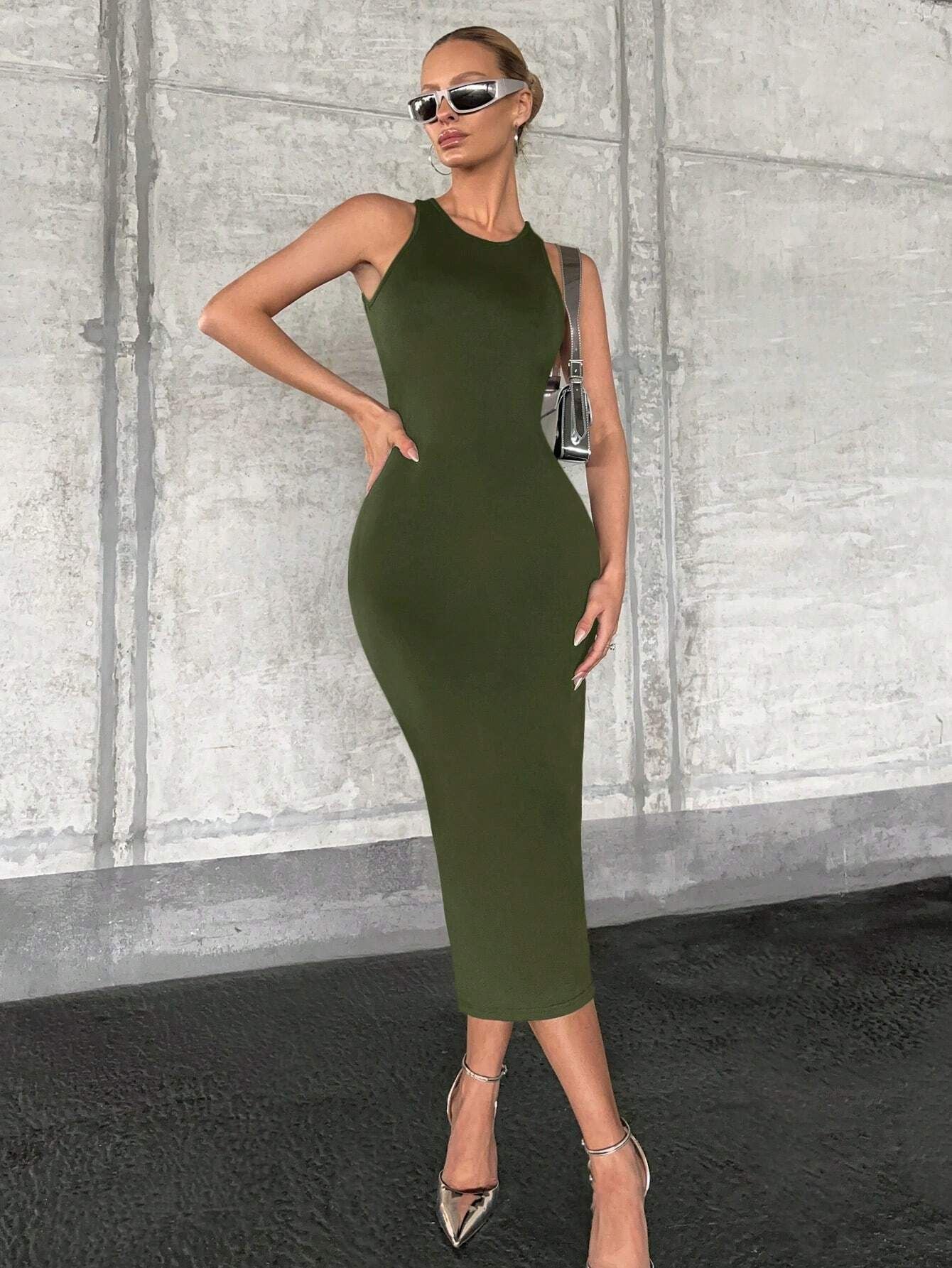 Bodycon Midi Dress with Backless Detail and Crew Neck