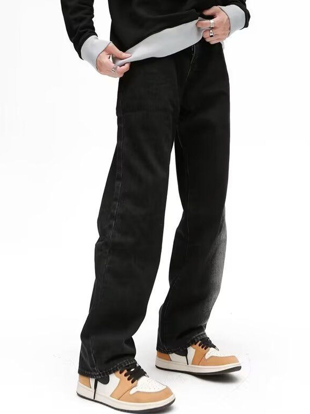 Men Regular Fit Mid-Rise Heavy Fade Jeans