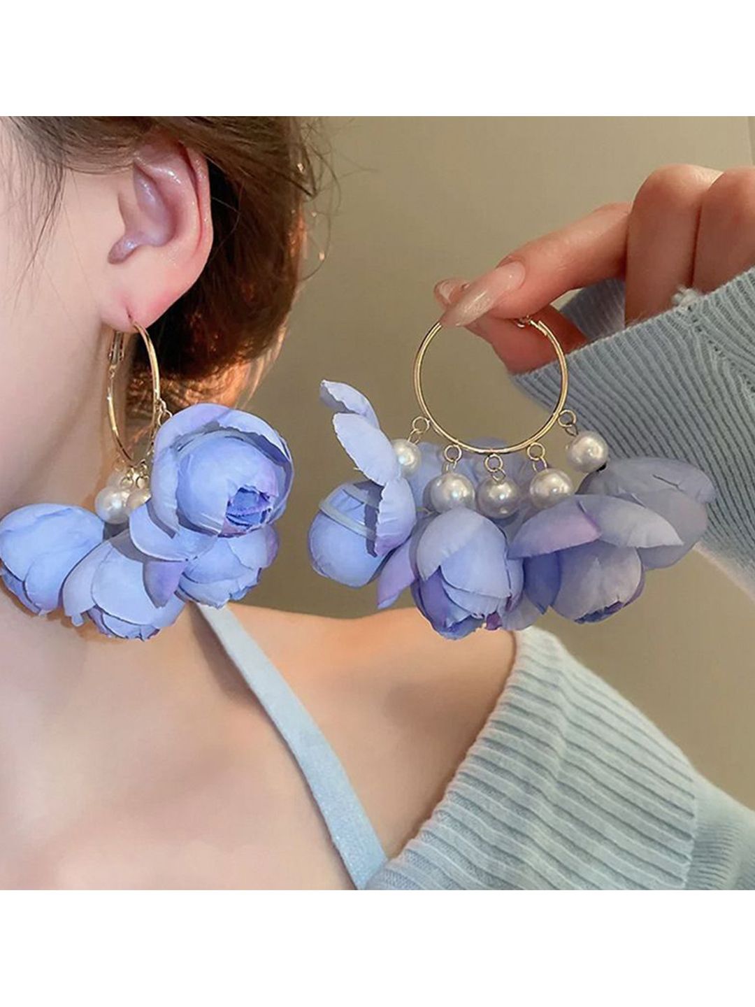 Pearls Floral Shaped Hoop Earrings