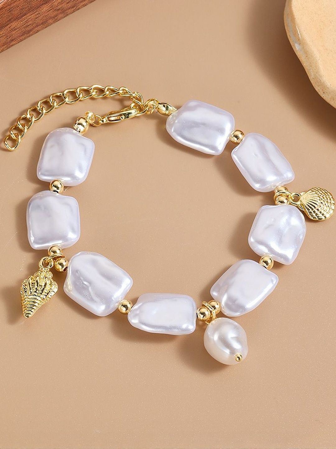 Women Pearls Gold-Plated Charm Bracelet