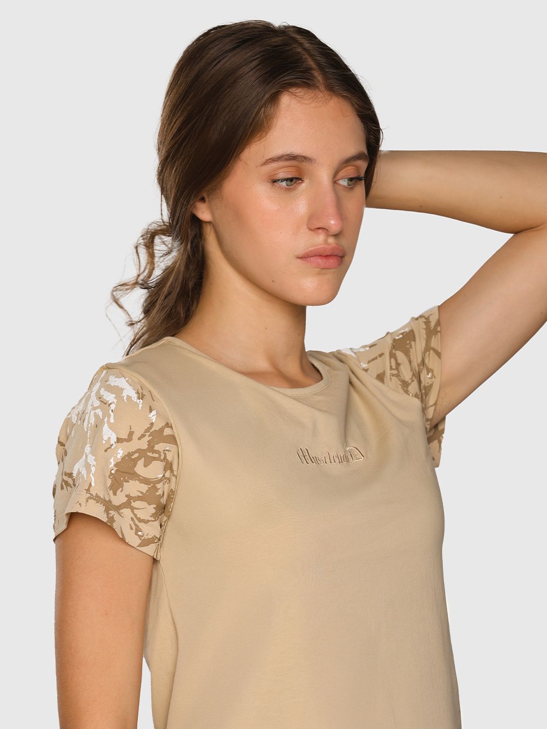 Abstract Printed Round Neck T-shirt