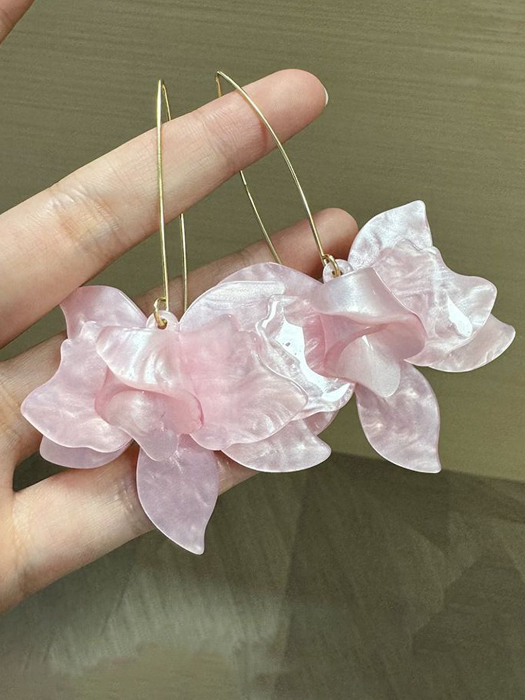 Leaf Shaped Studs