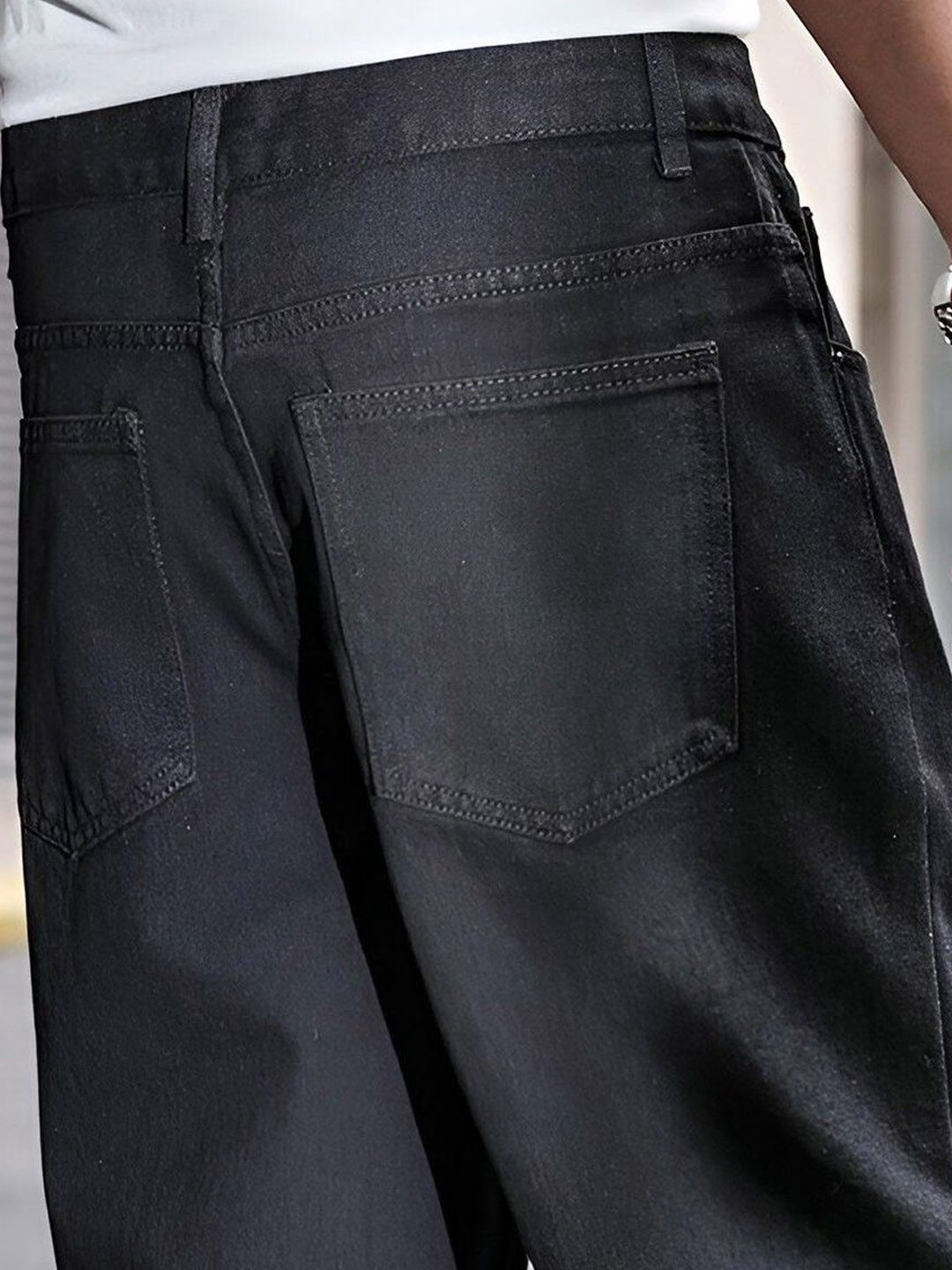 Men Regular Fit Mid-Rise Stretchable Jeans