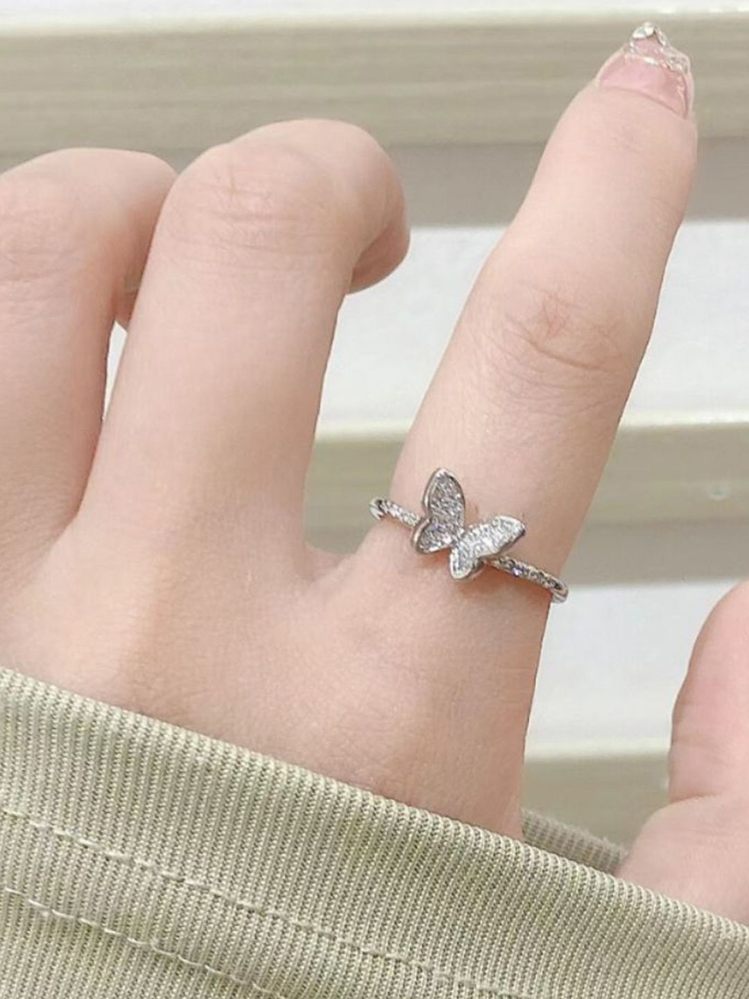 SALTY Silver Plated Stones Studded Butterfly Pendant Chain & Ring Jewellery Set