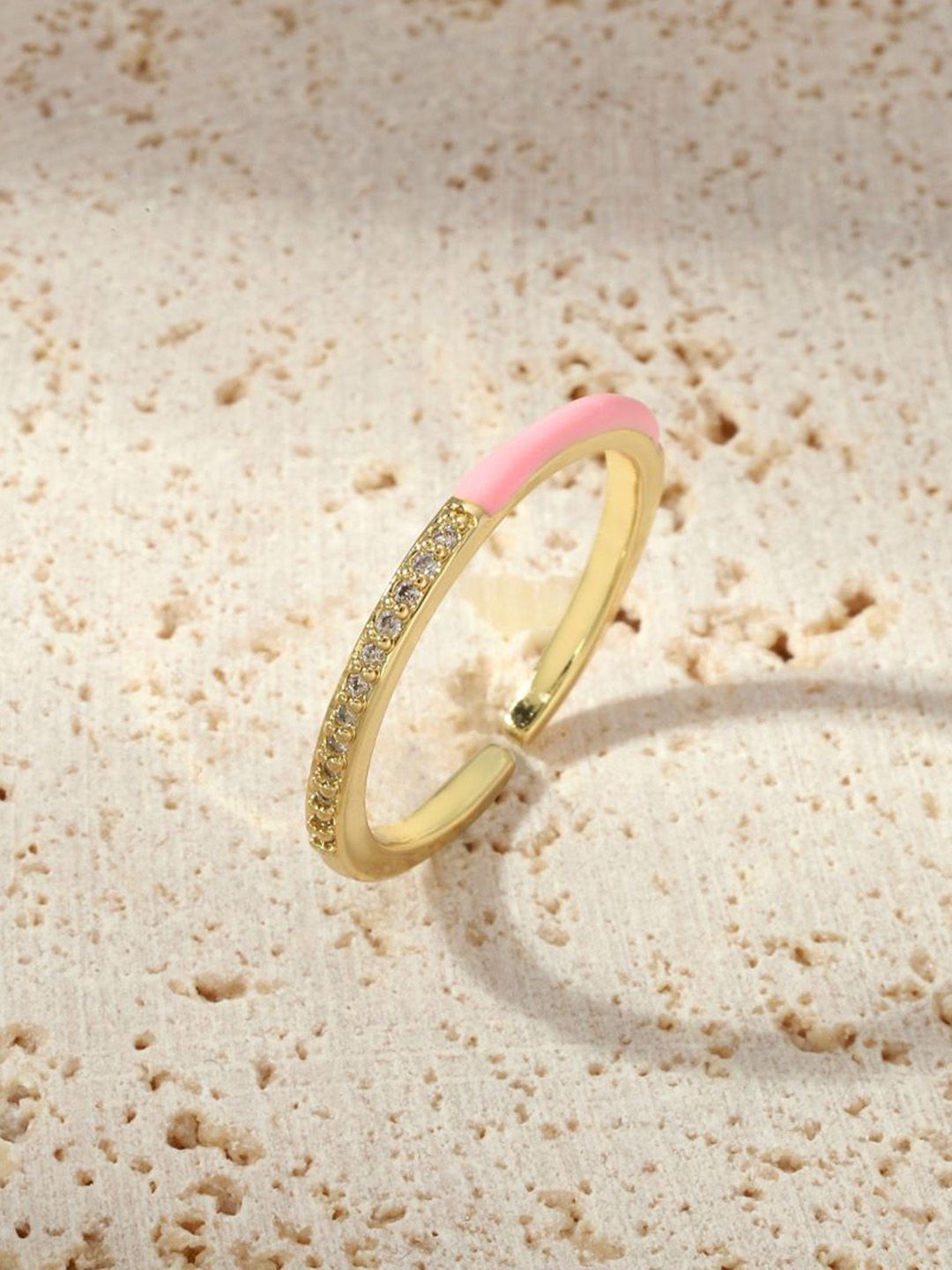 SALTY Stones Studded Sublime Love Ring