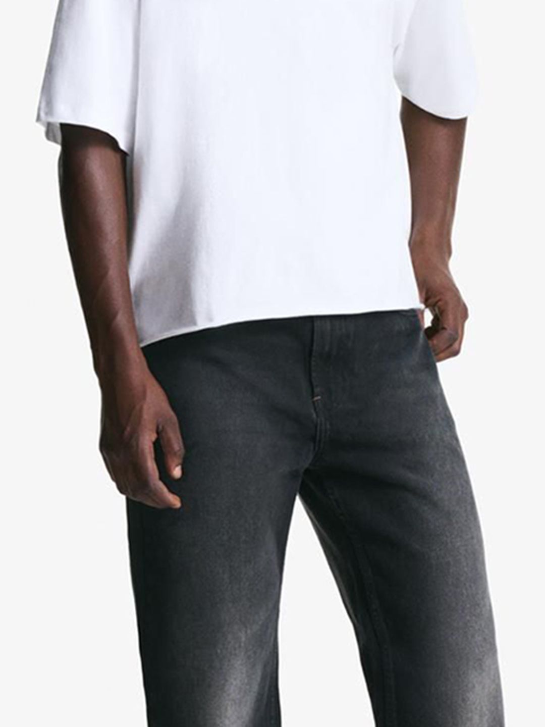 Men Regular Fit Mid-Rise Heavy Fade Jeans