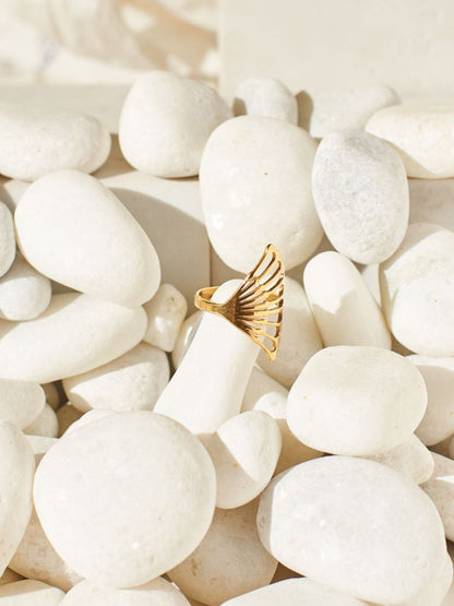 SALTY Textured Round Finger Ring