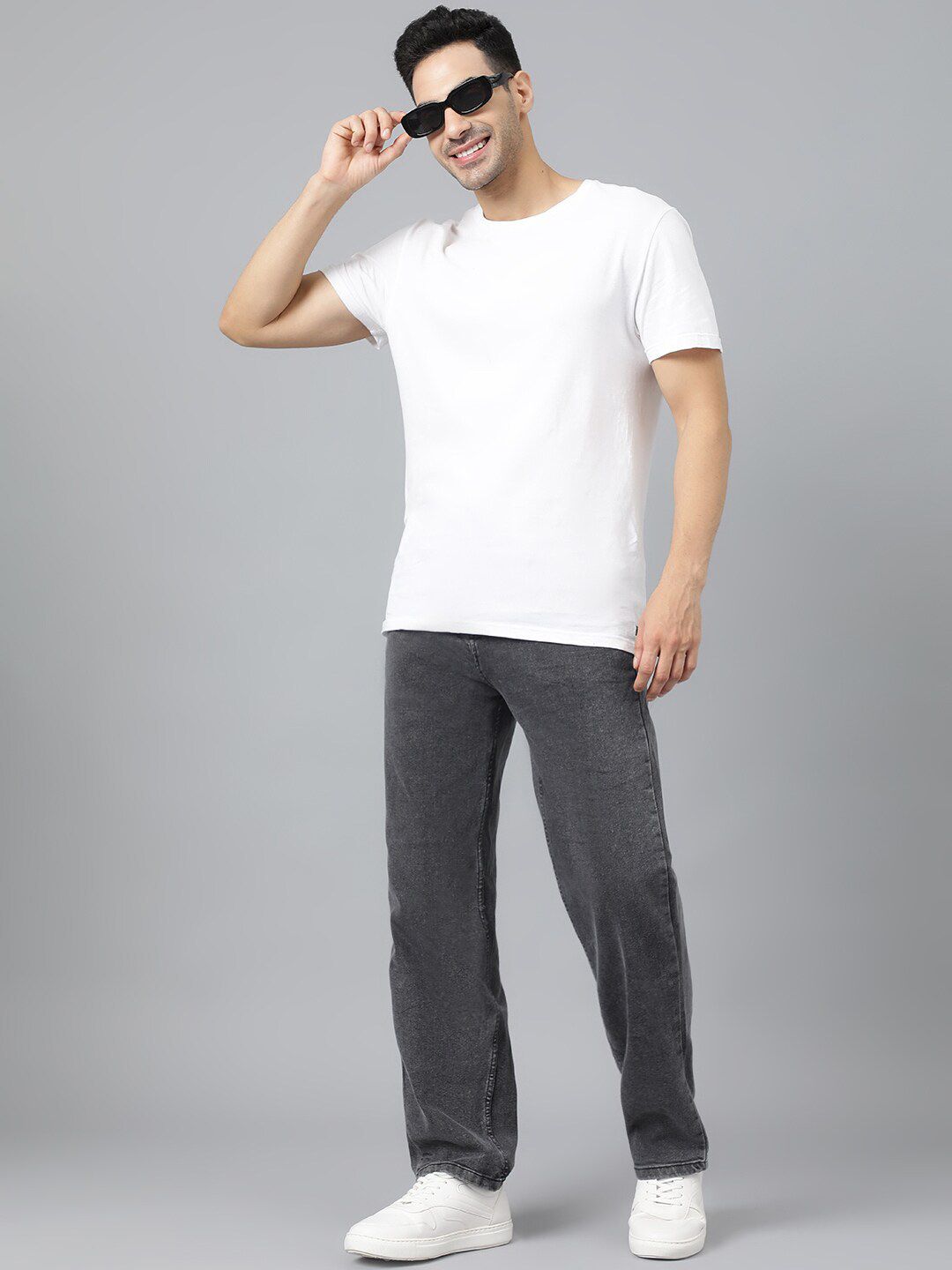 Men Charcoal Jean Fit Low-Rise Heavy Fade Stretchable Jeans