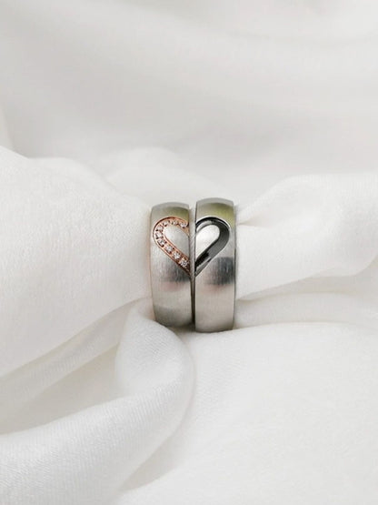 SALTY Unisex Set Of 2 Stainless Steel Heart-To-Heart Couple Finger Rings