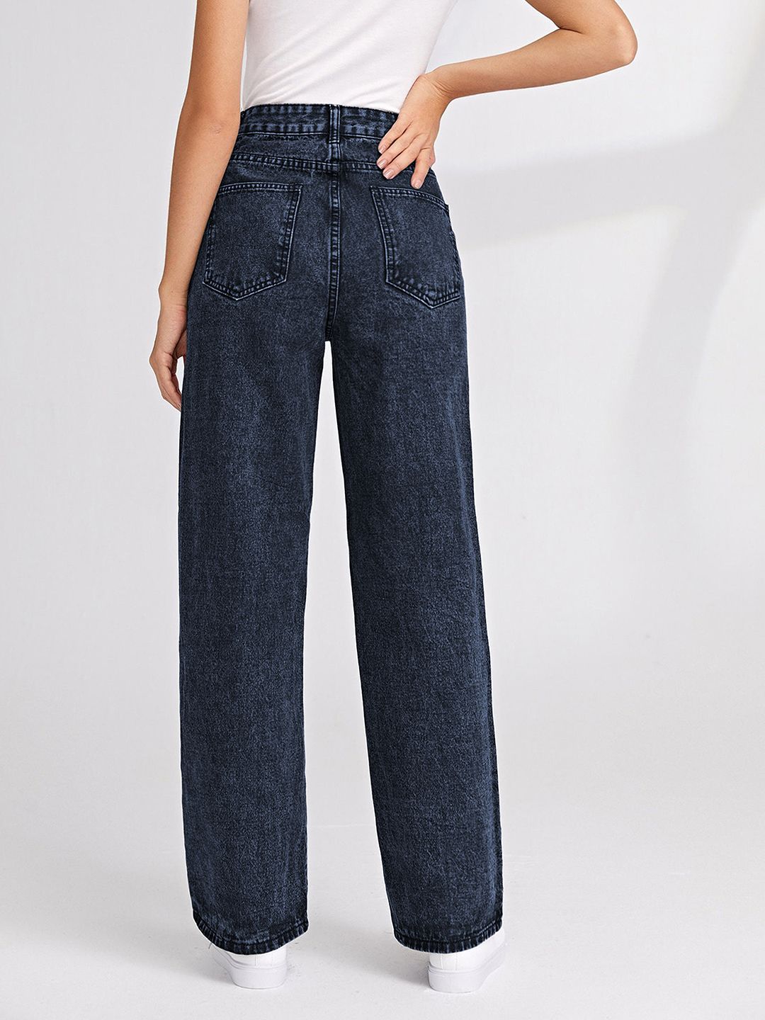 Women Straight Fit High-Rise Jeans