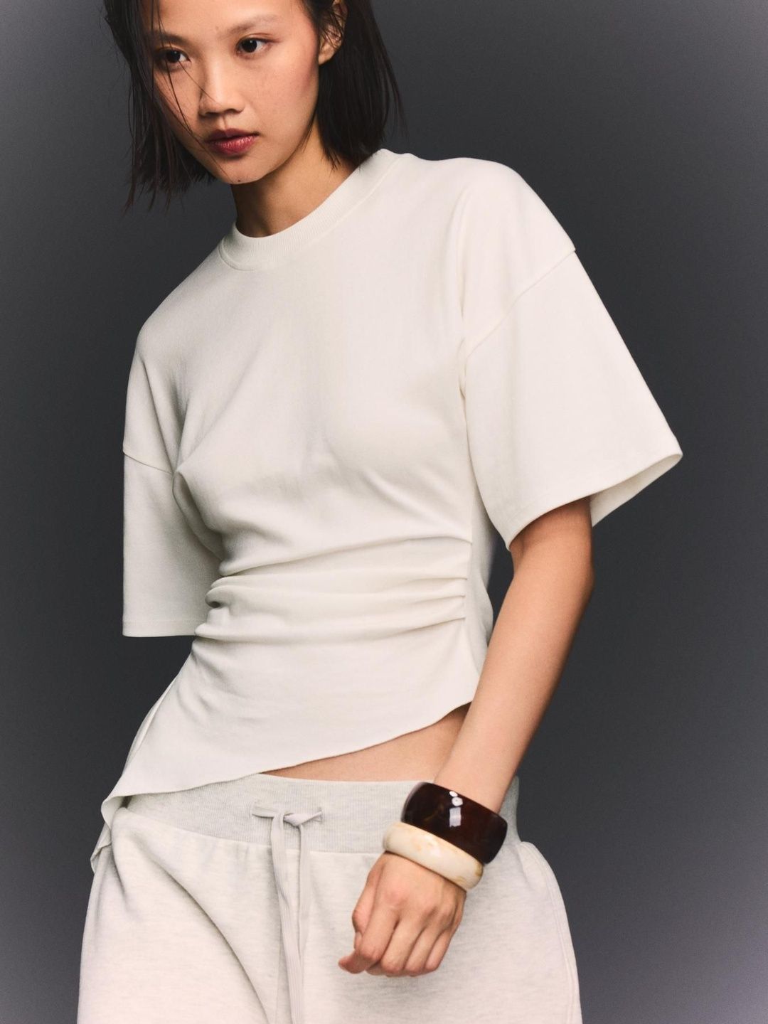 Short sleeve ruched T-shirt
