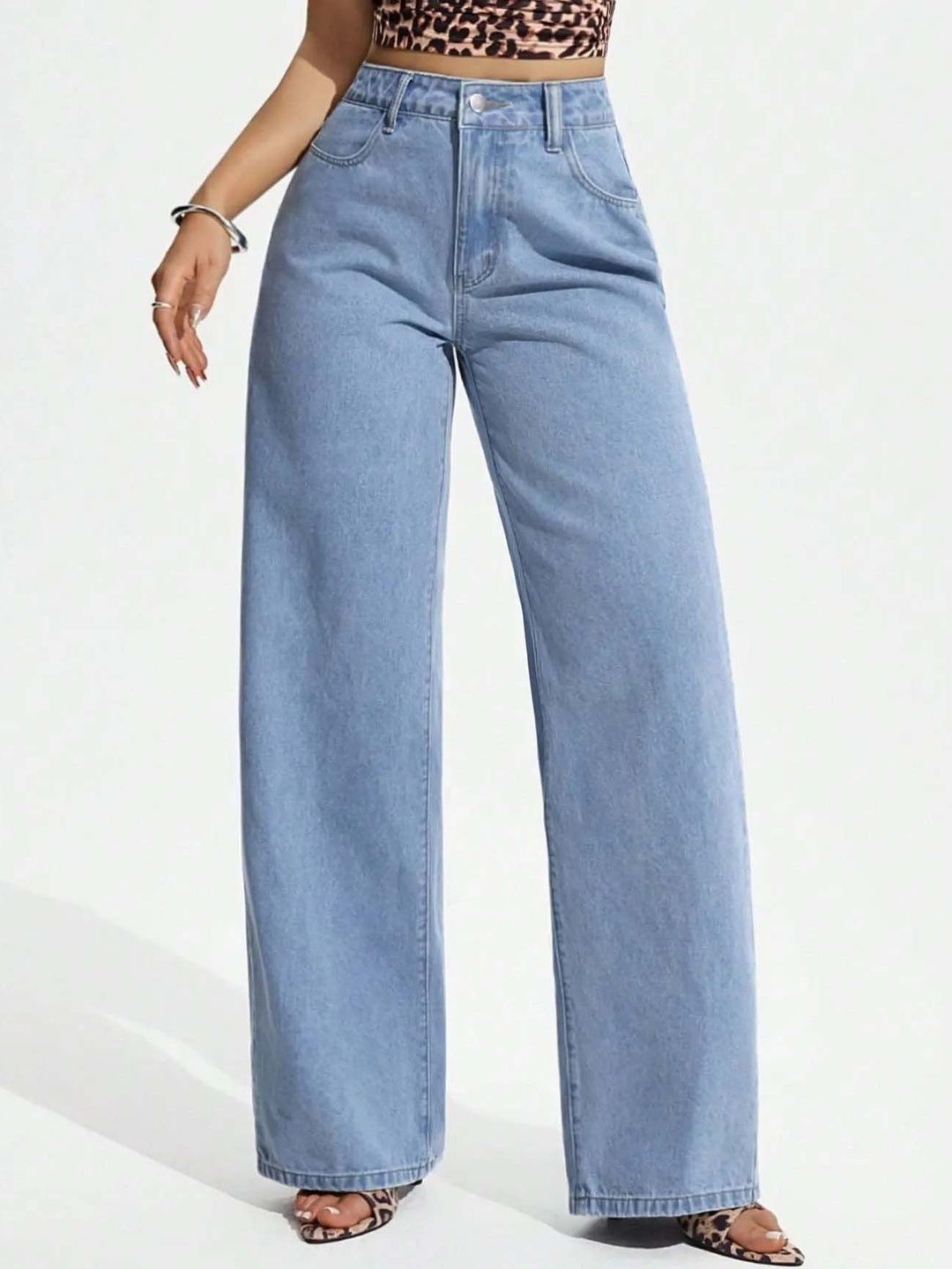 Women Wide Leg High-Rise Light Fade Jeans