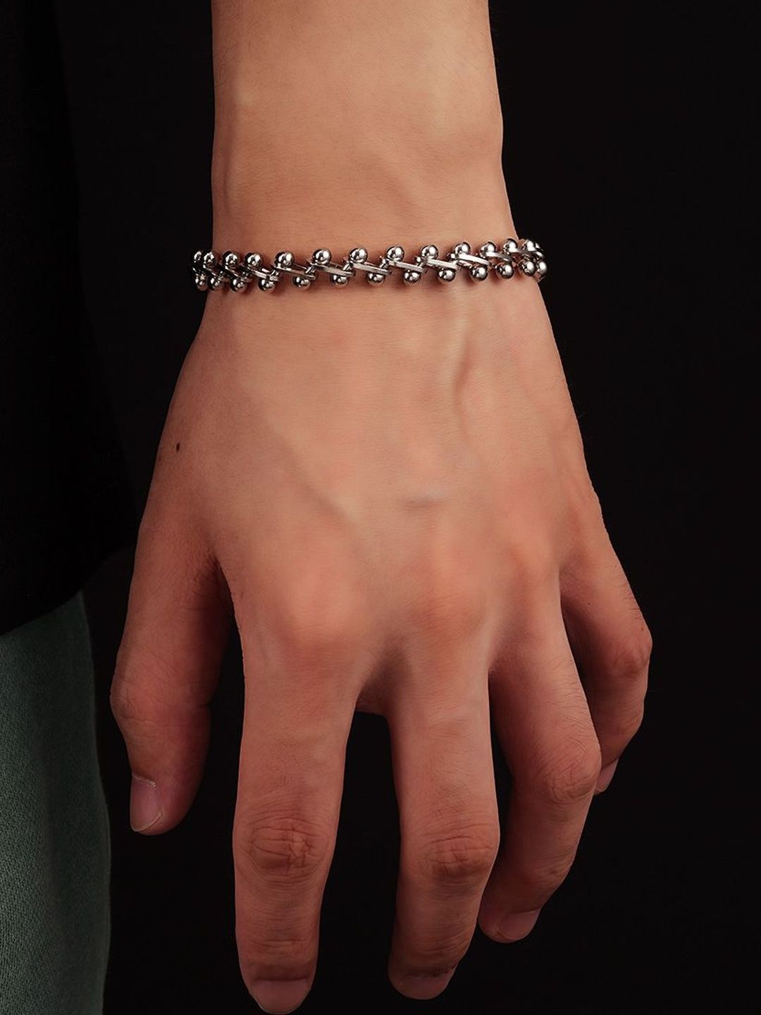 Men Handcrafted Silver-Plated Link Bracelet