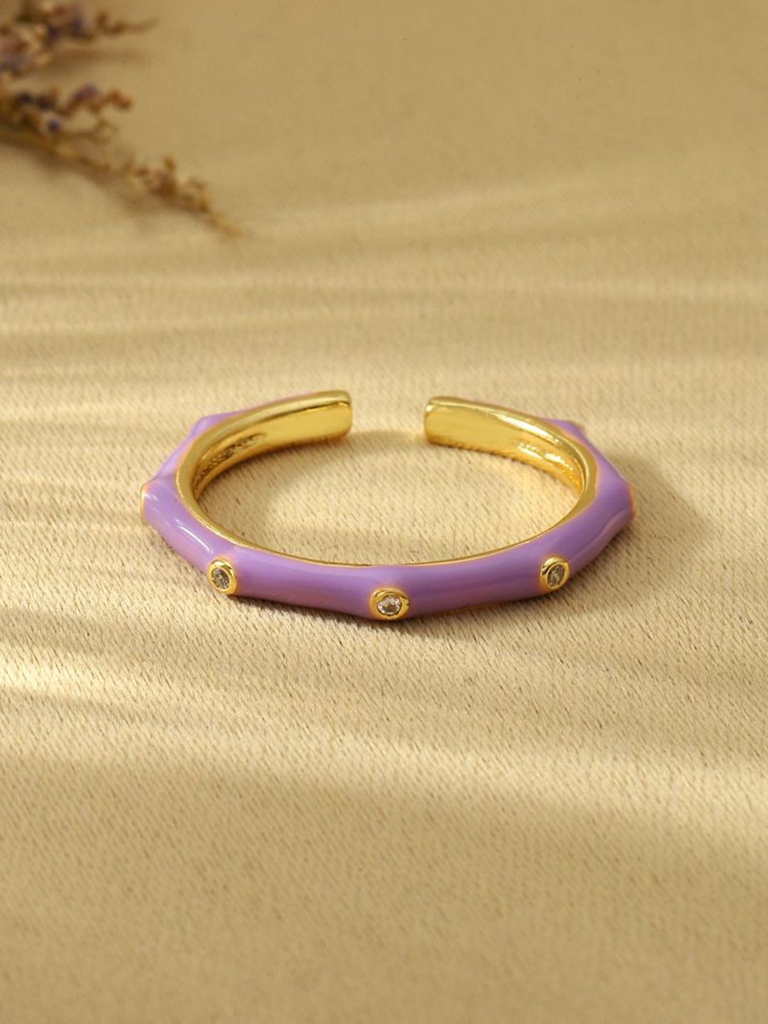SALTY Stone-Studded Adjustable Finger Ring