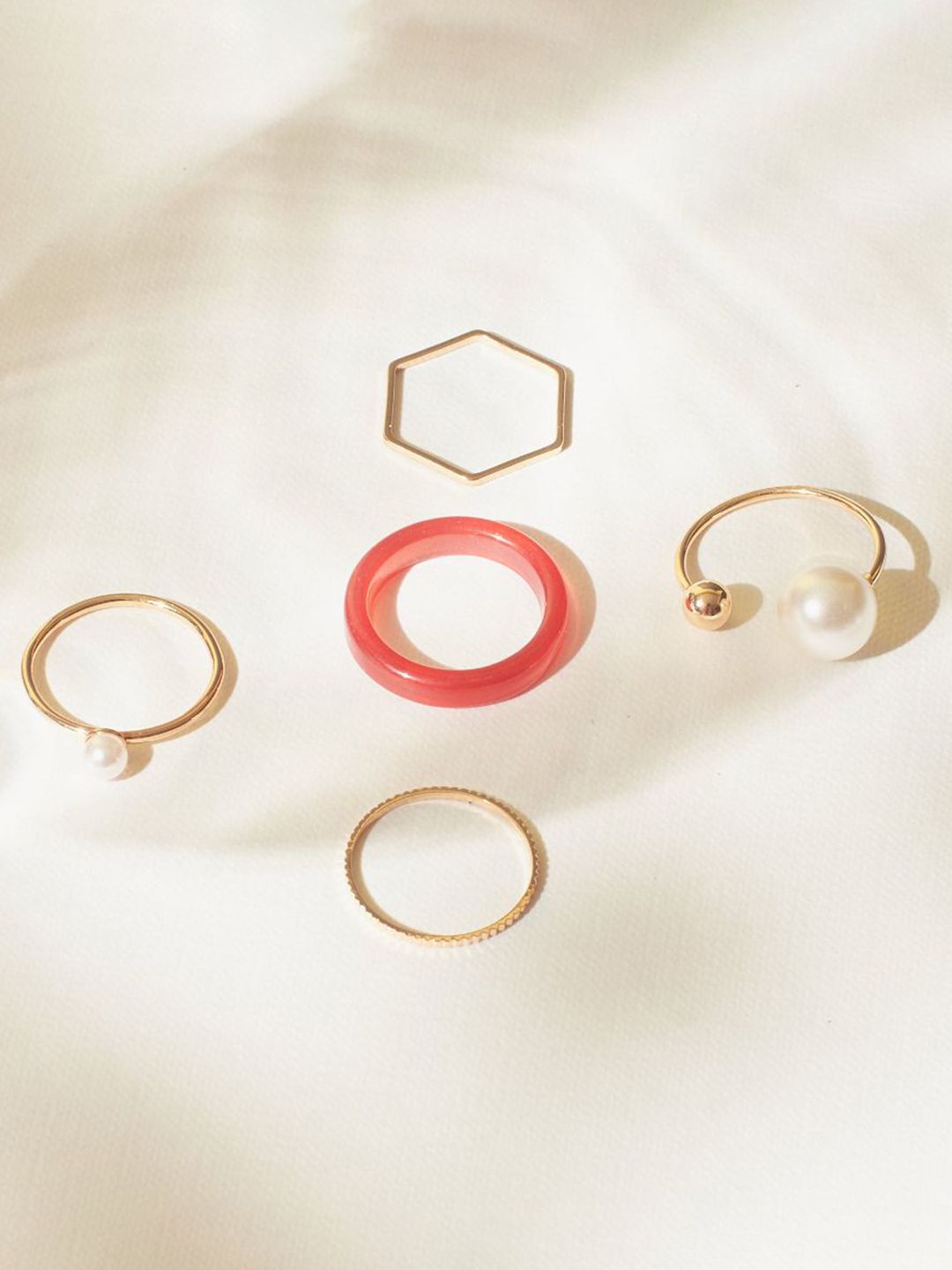 SALTY Set Of 5 Cherry Pearl Stylish Adjustable Finger Rings