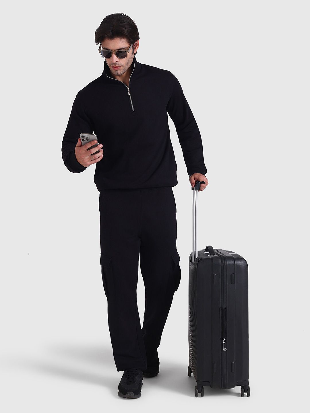 Men Mid-Rise Cargos