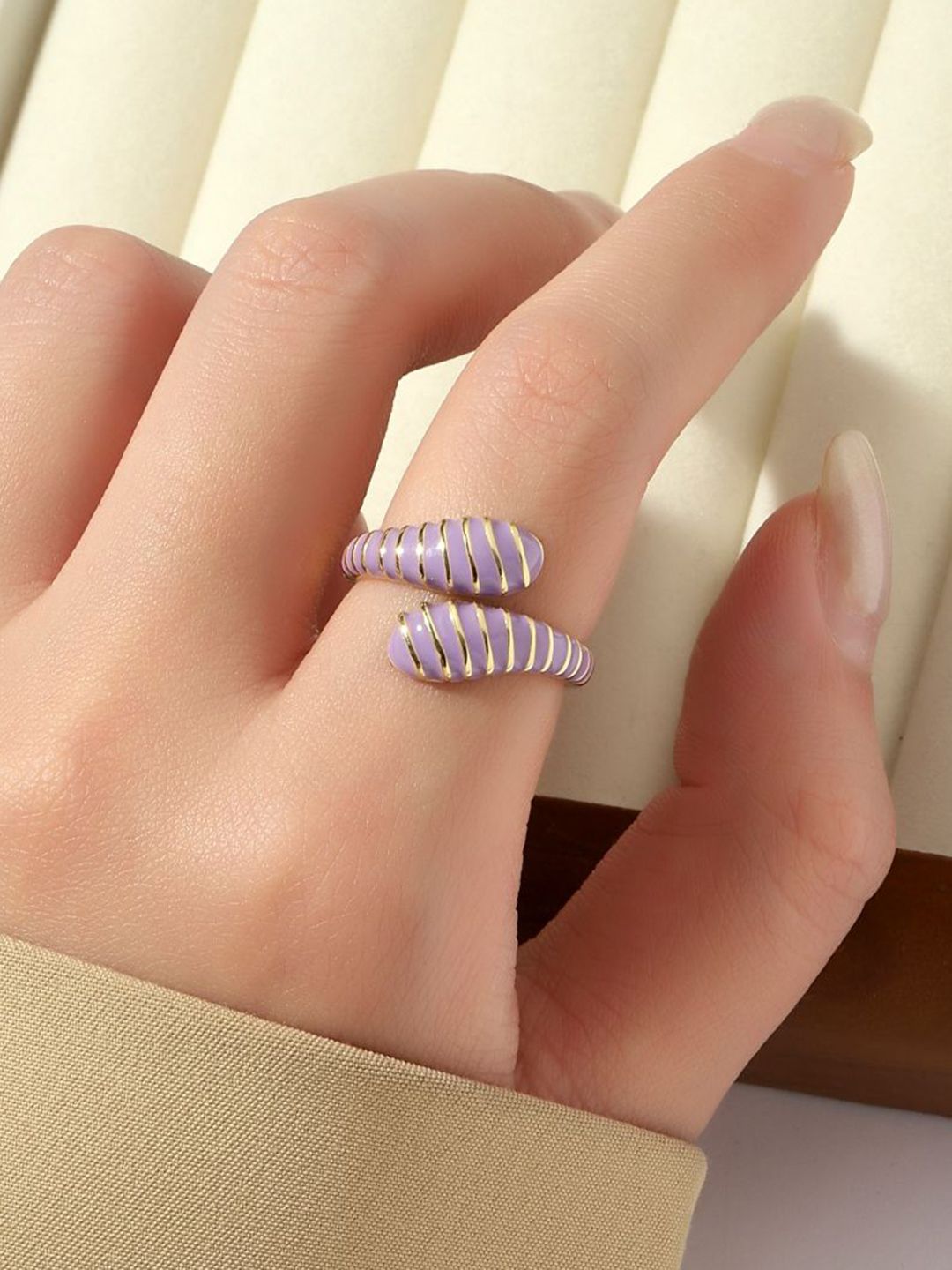 SALTY Stone-Studded Adjustable Finger Ring