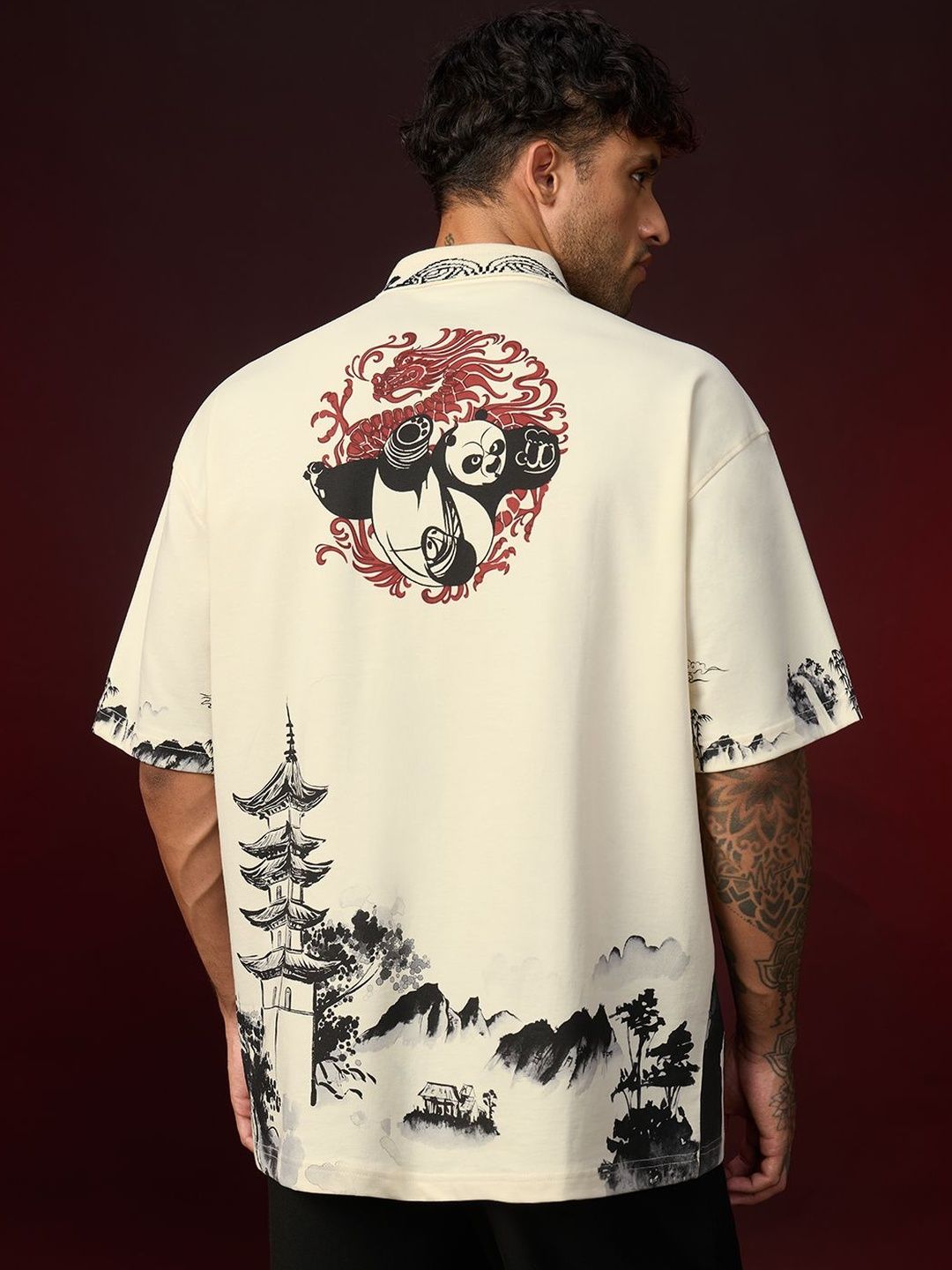 Men Kung Fu Panda Printed Polo Collar Drop-Shoulder Sleeves T-shirt