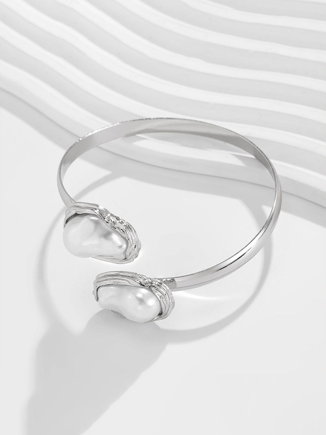 Women Pearls Handcrafted Silver-Plated Armlet Bracelet