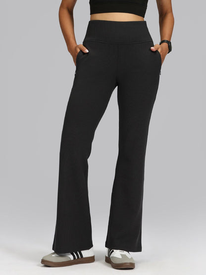 Women High-Rise RibSupreme Flare Regular Pants