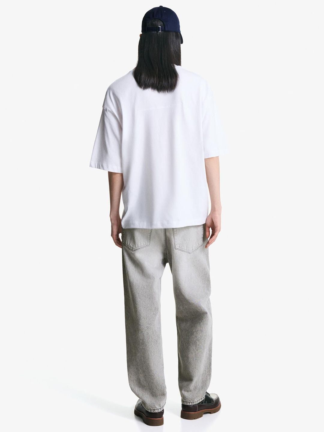 Tapered loose fit jeans