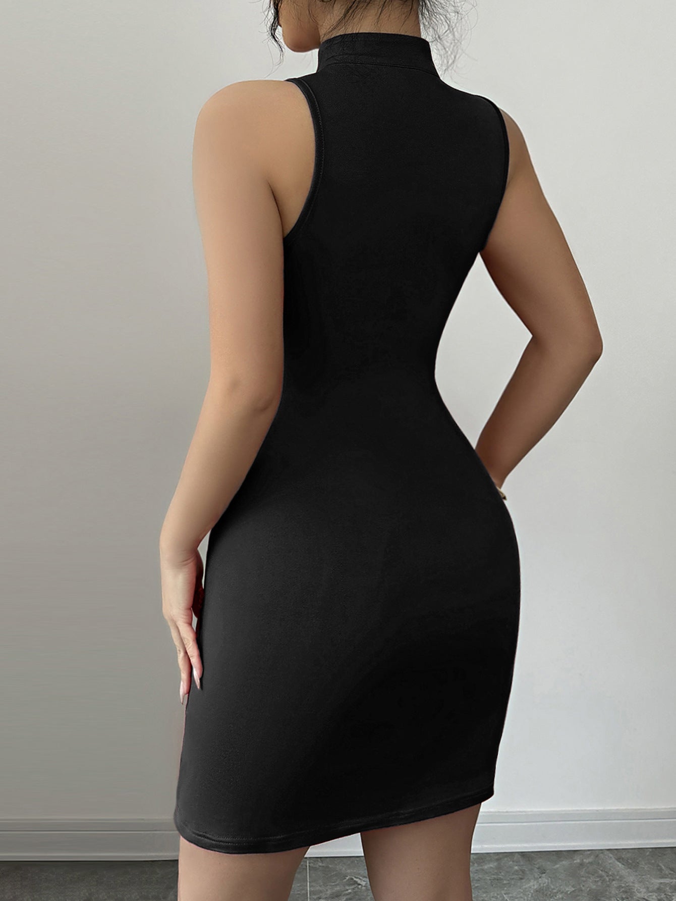 Bodycon Cheongsam Mini Dress with Mandarin Collar and Frog Buttons