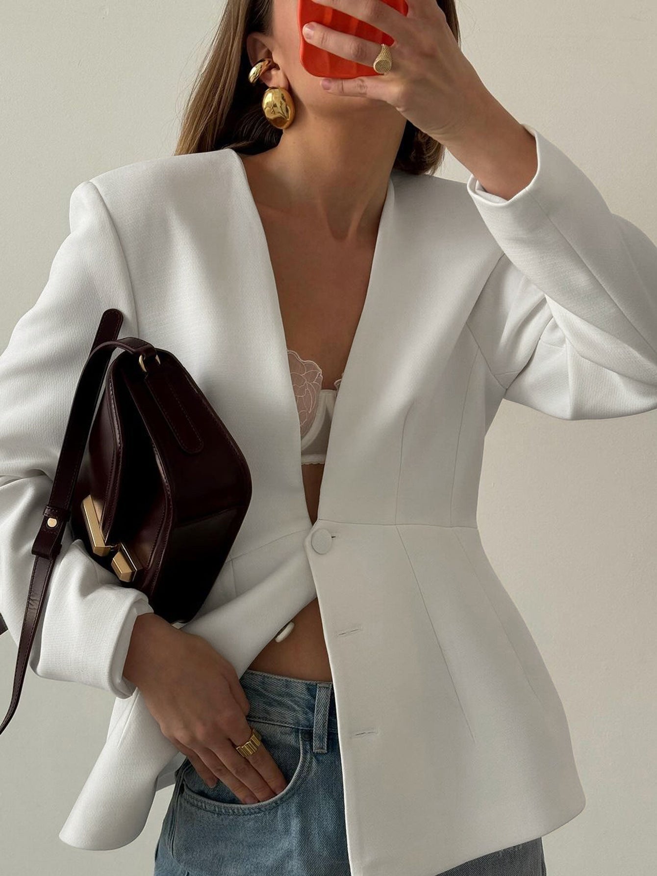 Tailored V-Neck Blazer with Waist-Cinching Fit
