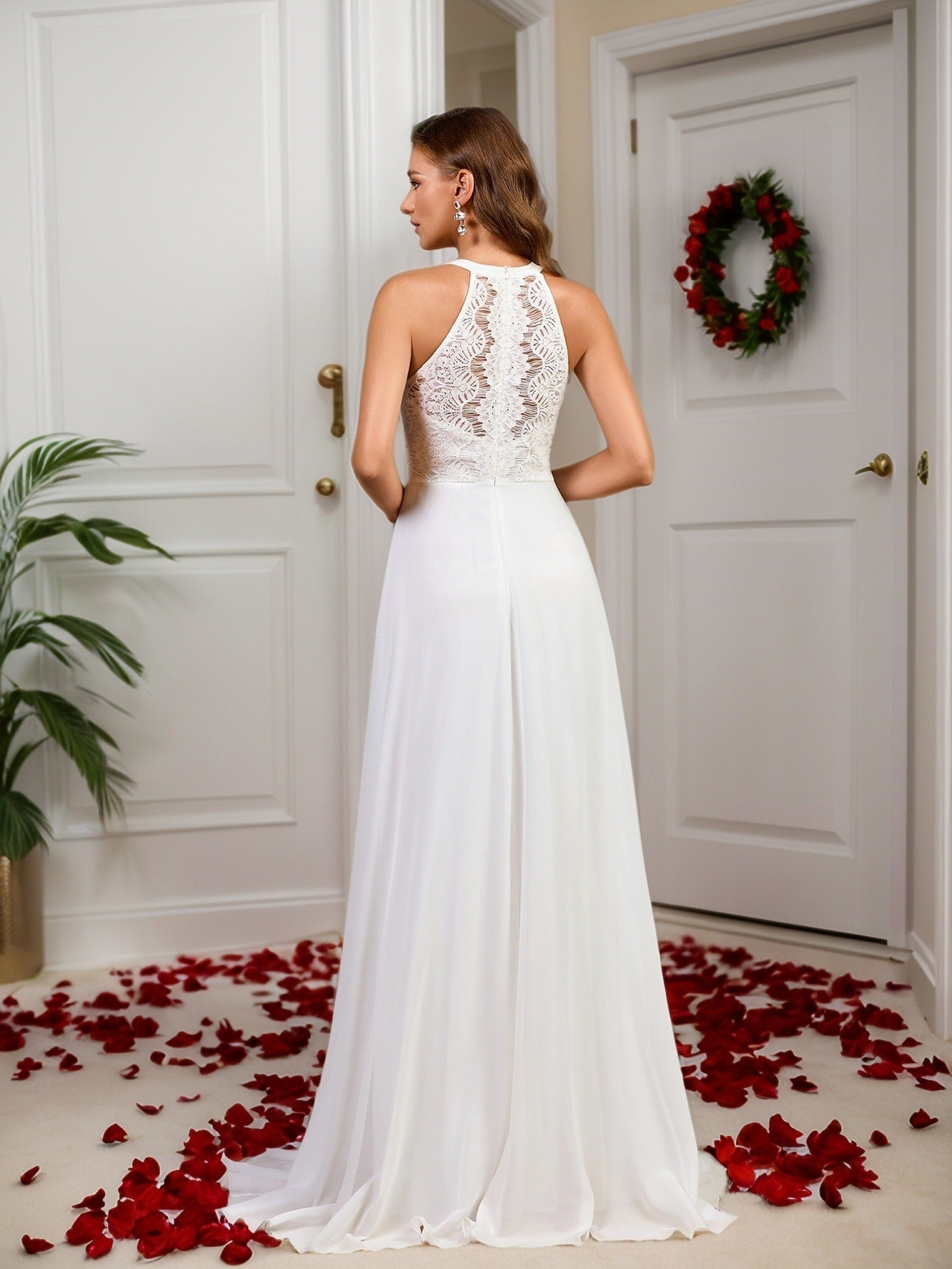 A-Line Dress with Halterneck and Lace Bodice