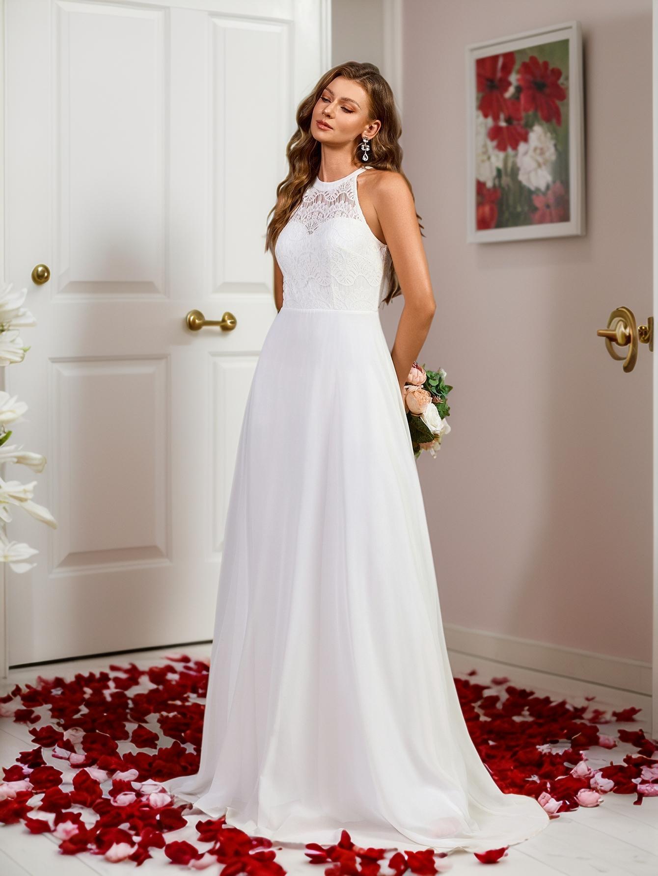 A-Line Dress with Halterneck and Lace Bodice