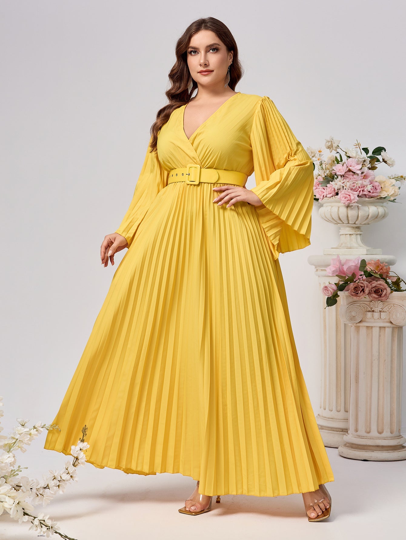 Solid Pleated Maxi Dress with V-Neck and Belt
