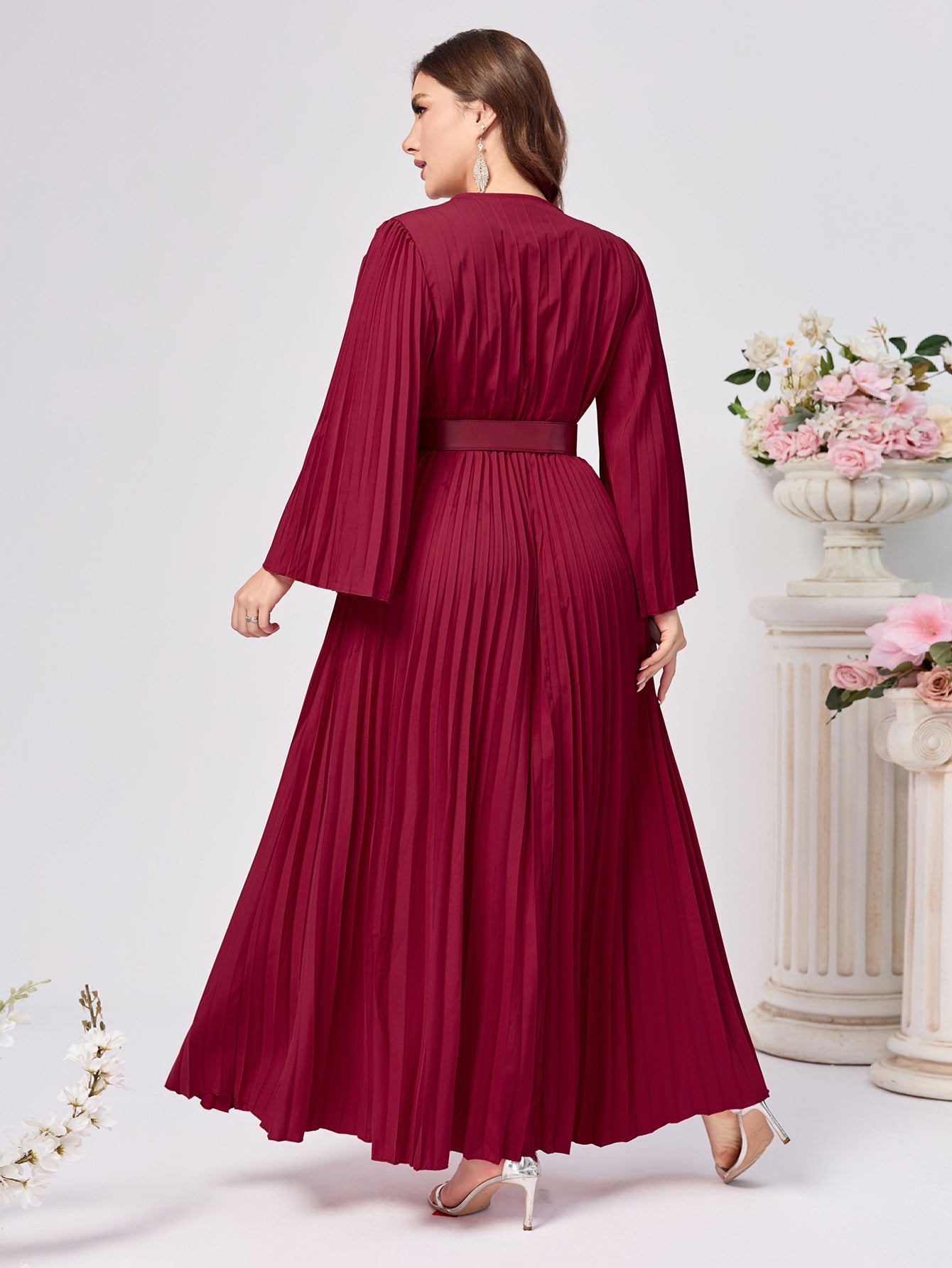 Solid Pleated Maxi Dress with V-Neck and Belt