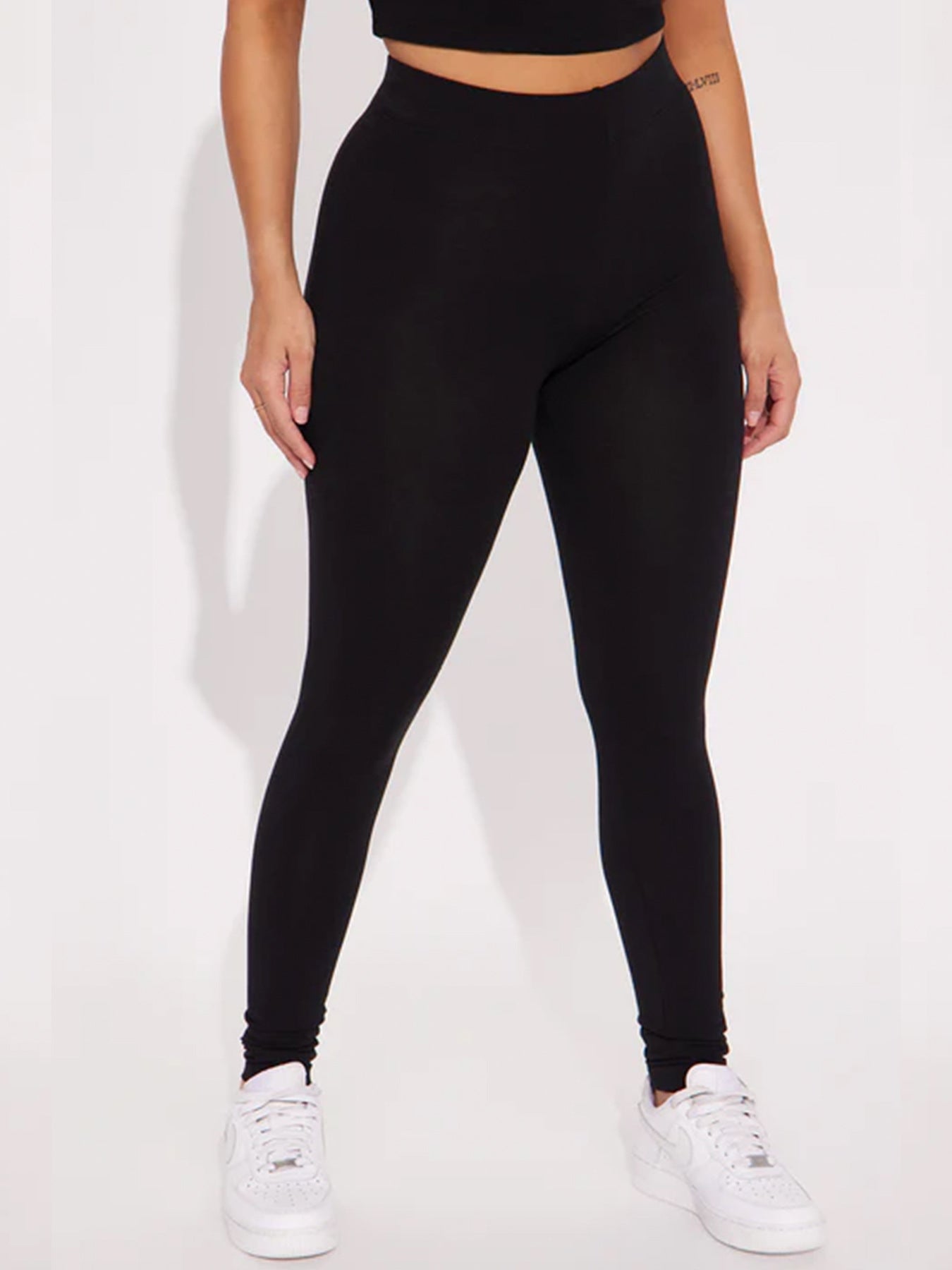 Figure-Showing Skinny Leggings with Mid-Waist