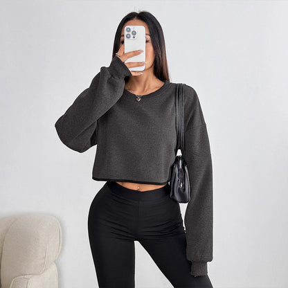 Loose Fit Cropped Sweatshirt with Round Neck