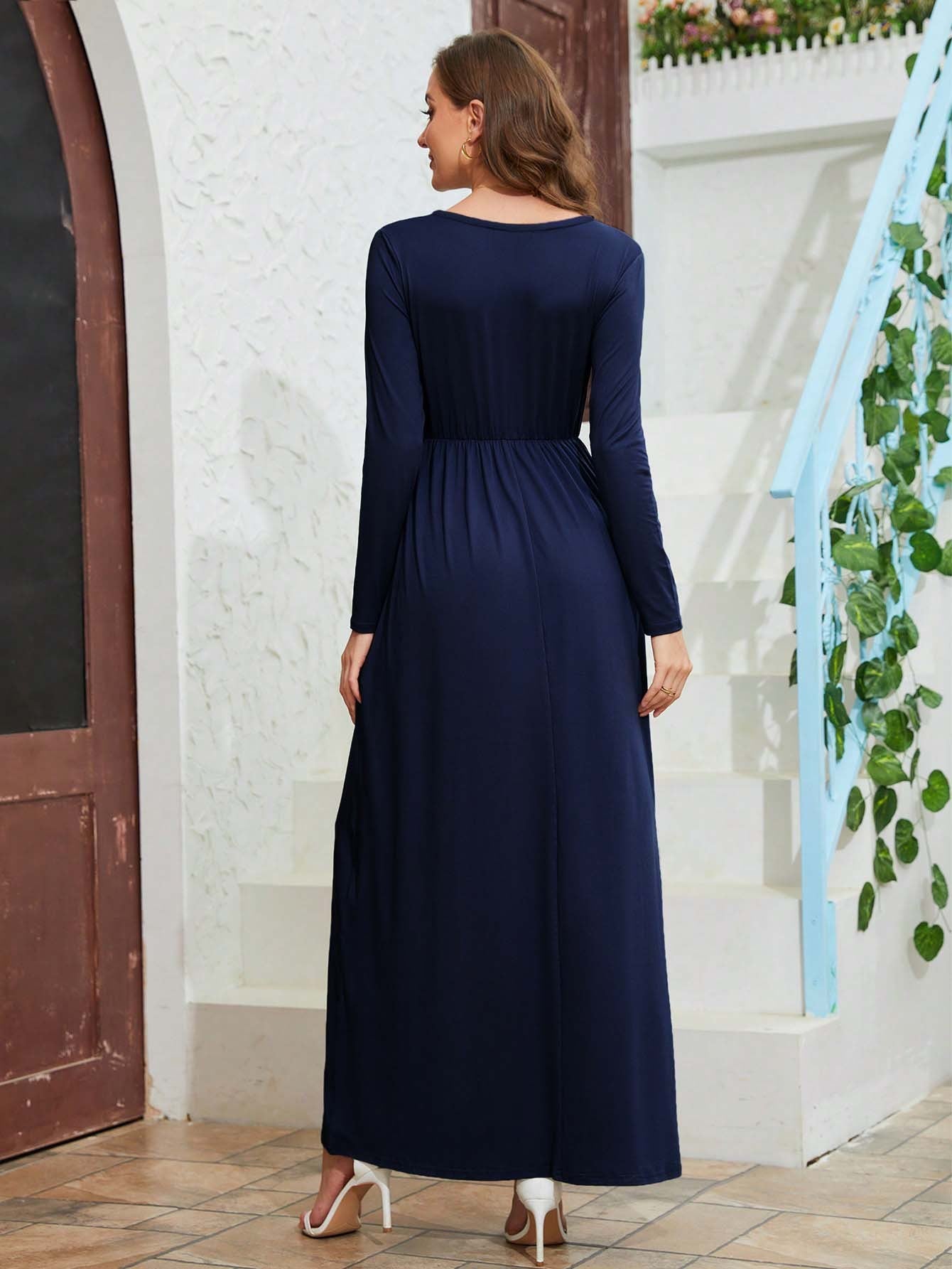 High-Waisted A-Line Maxi Dress with Long Sleeves and Pockets