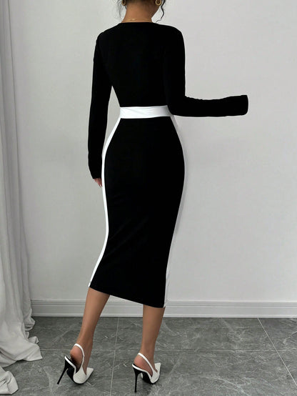Color-Blocked Bodycon Midi Dress with Square Neck and Long Sleeves