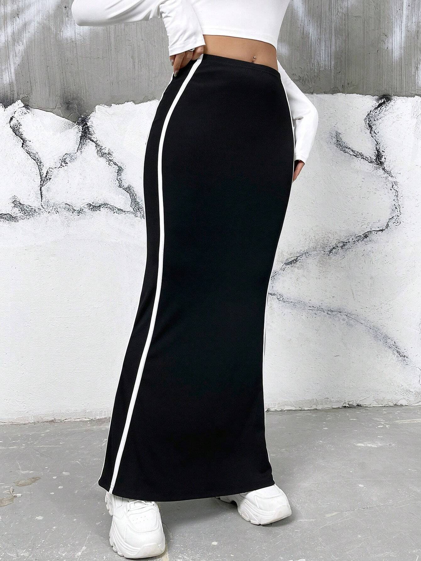High-Waist Mermaid Maxi Skirt with Contrast Side Stripes