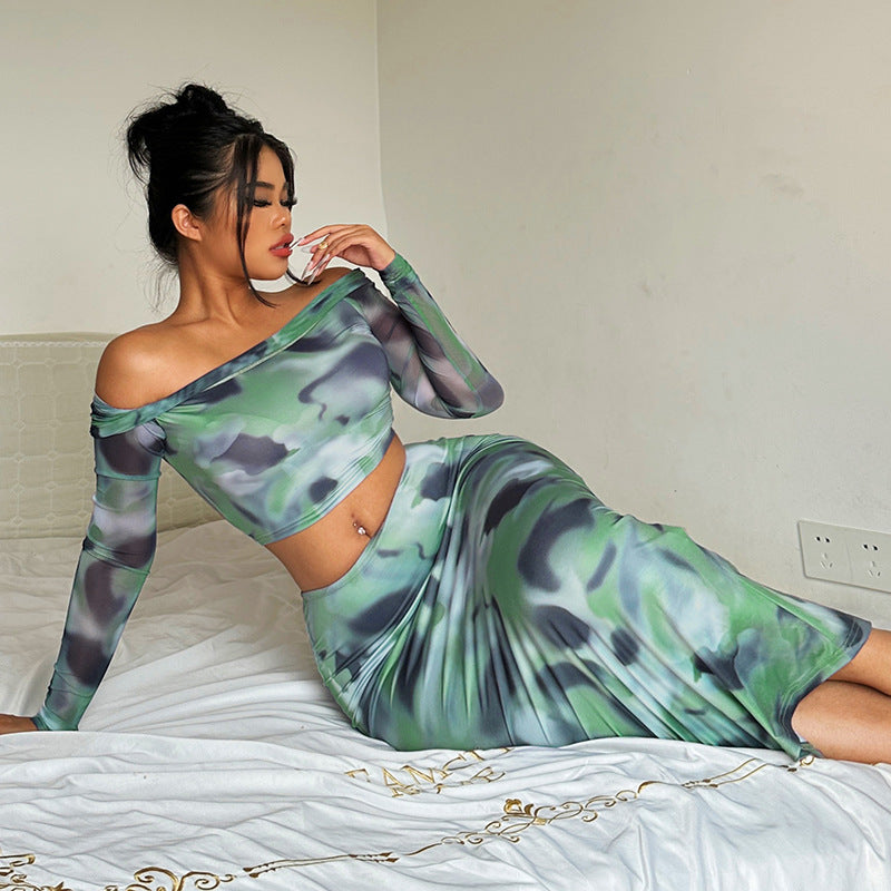 Abstract Print Bodycon Two-Piece Set with Off-the-Shoulder Top