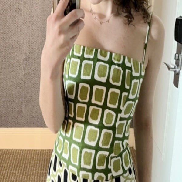 Geometric Print Cropped Camisole with Square Neckline