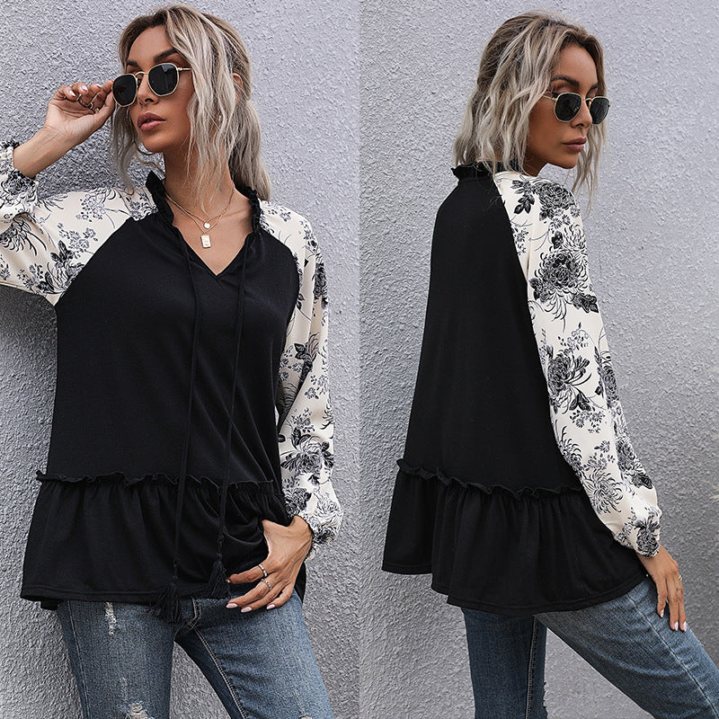 Loose Floral Raglan Tunic with Tassel V-Neck and Ruffled Hem