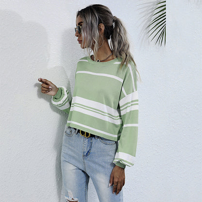 Striped Cropped Knit Sweater with Crewneck