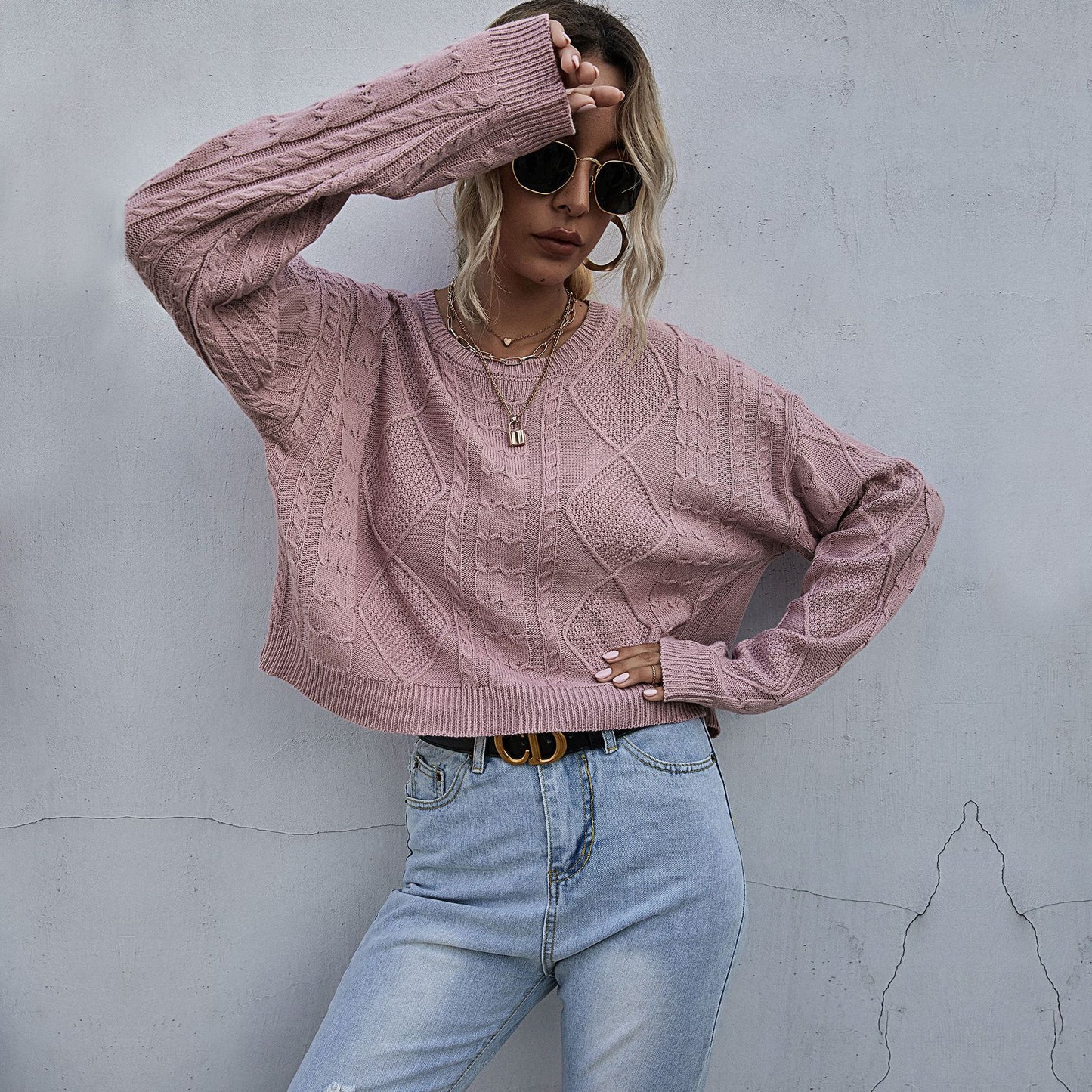 Cable Knit Pullover Sweater with Crewneck and Long Sleeves