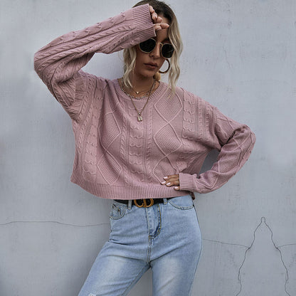 Cable Knit Pullover Sweater with Crewneck and Long Sleeves