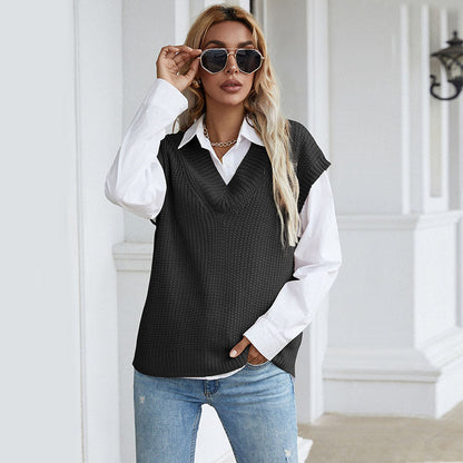 Loose V-Neck Knitted Sweater Vest with Ribbed Trim
