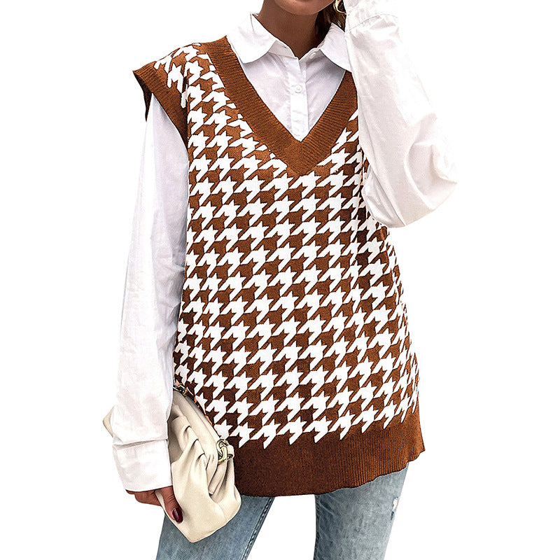 Oversized Houndstooth Knitted Vest with V-Neck
